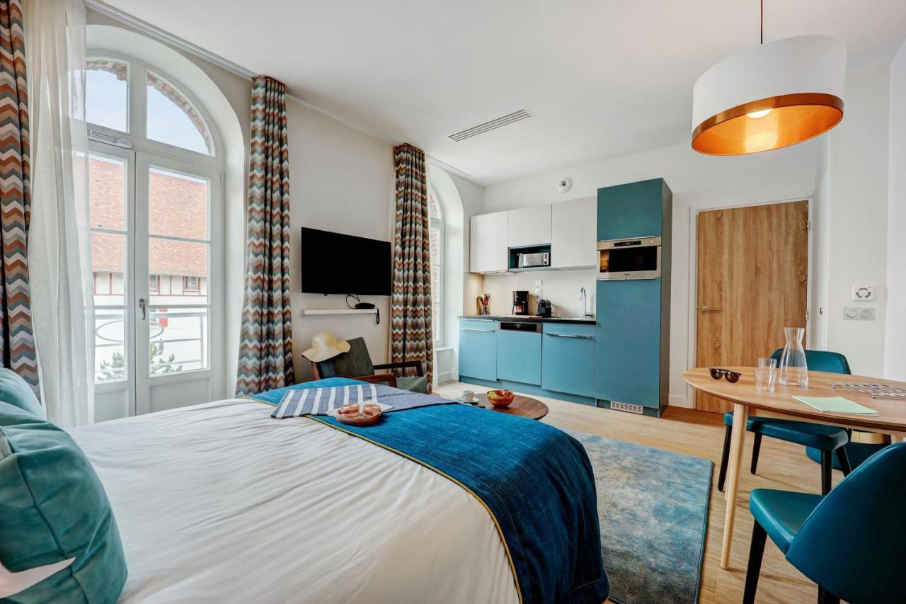 Residence Pierre & Vacances Premium Presqu'Ile De La Touques Deauville Exterior photo A typical studio apartment