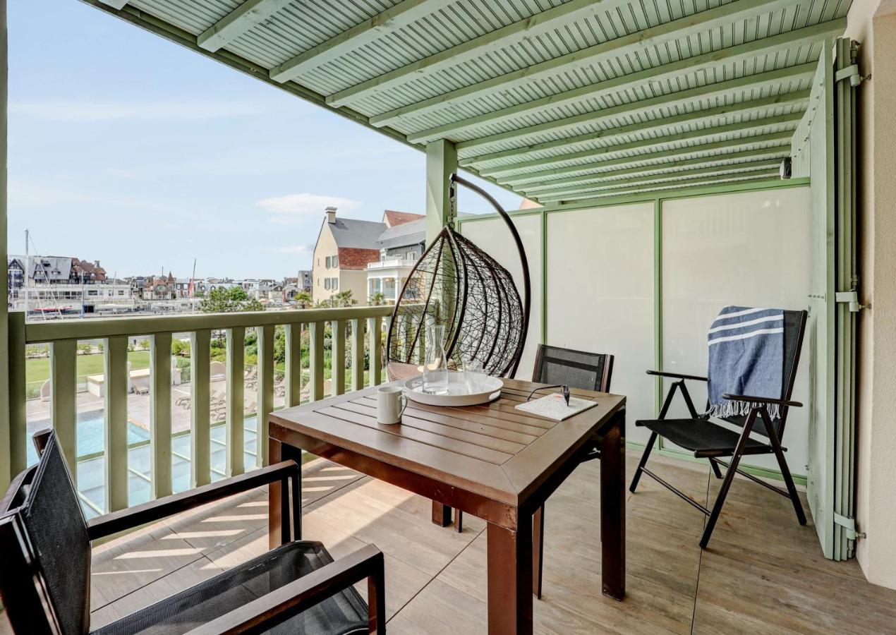 Residence Pierre & Vacances Premium Presqu'Ile De La Touques Deauville Exterior photo