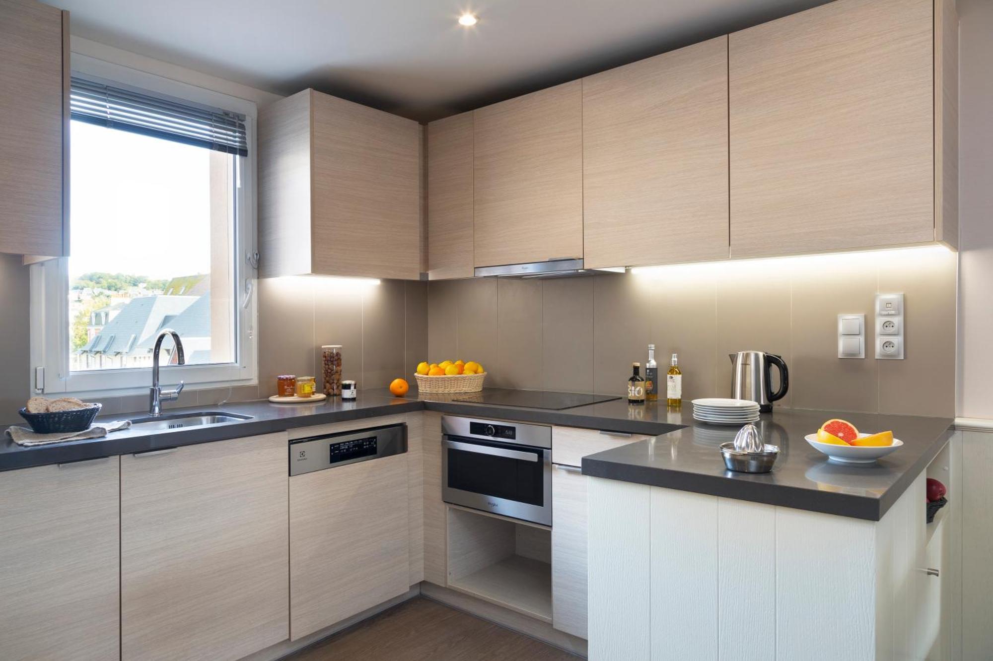 Residence Pierre & Vacances Premium Presqu'Ile De La Touques Deauville Exterior photo A modern kitchen
