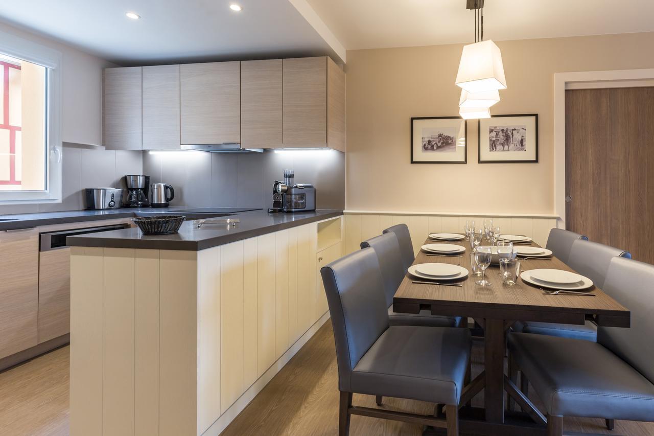 Residence Pierre & Vacances Premium Presqu'Ile De La Touques Deauville Room photo A typical kitchen