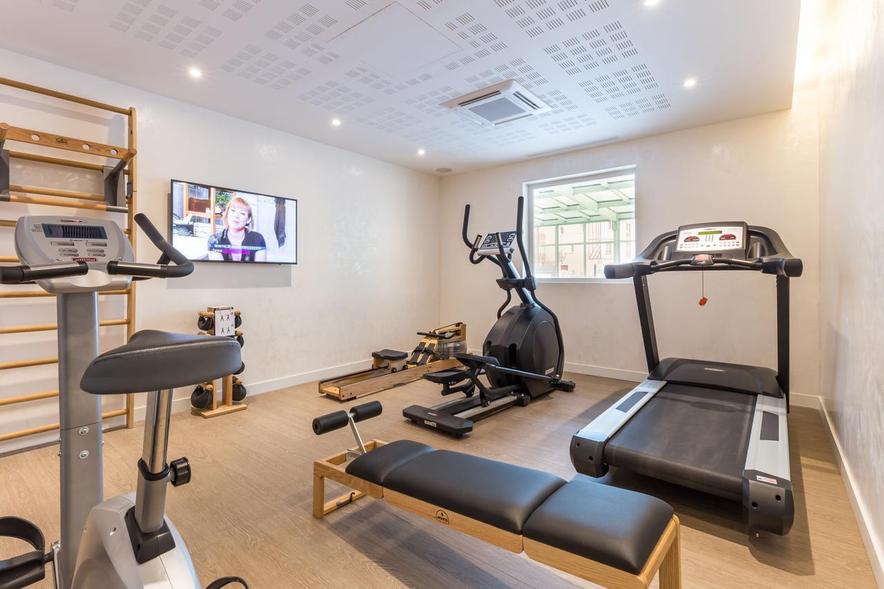 Residence Pierre & Vacances Premium Presqu'Ile De La Touques Deauville Exterior photo A home gym